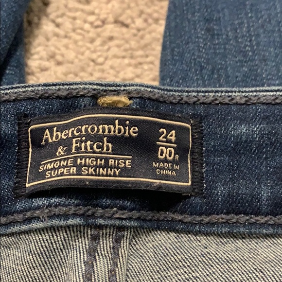 Abercrombie jeans - Picture 3 of 3